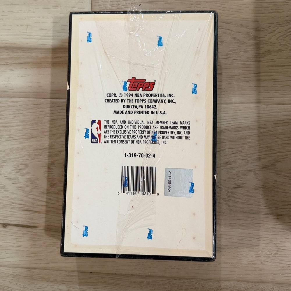 1994-95 TOPPS Basketball Series 1 box - Picture 2 of 4